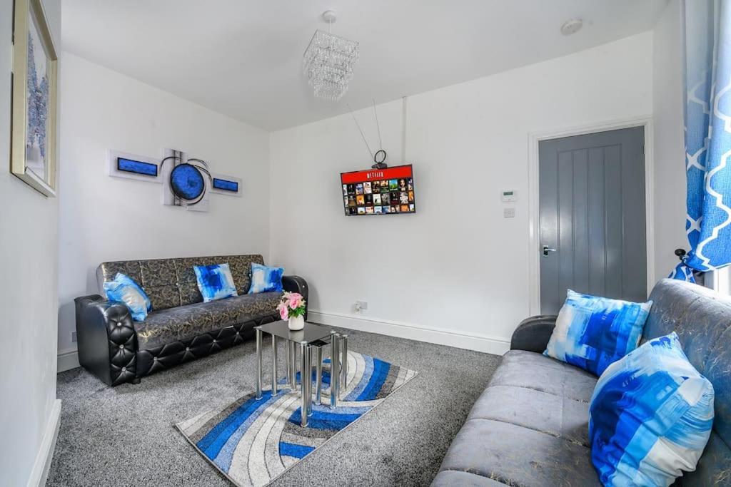-16Pt- For Your Relaxed & Cosy Stay & Free Parking Leeds  Extérieur photo